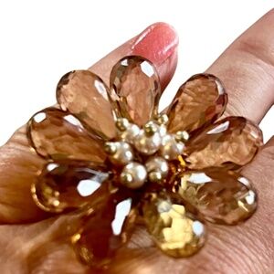 Loft Fashion Ring-Faux Amber and Pearl